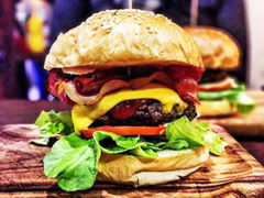 One of the doozy burgers from Macelleria...