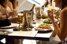 2016-Melbourne-Cup-People-Dining-134